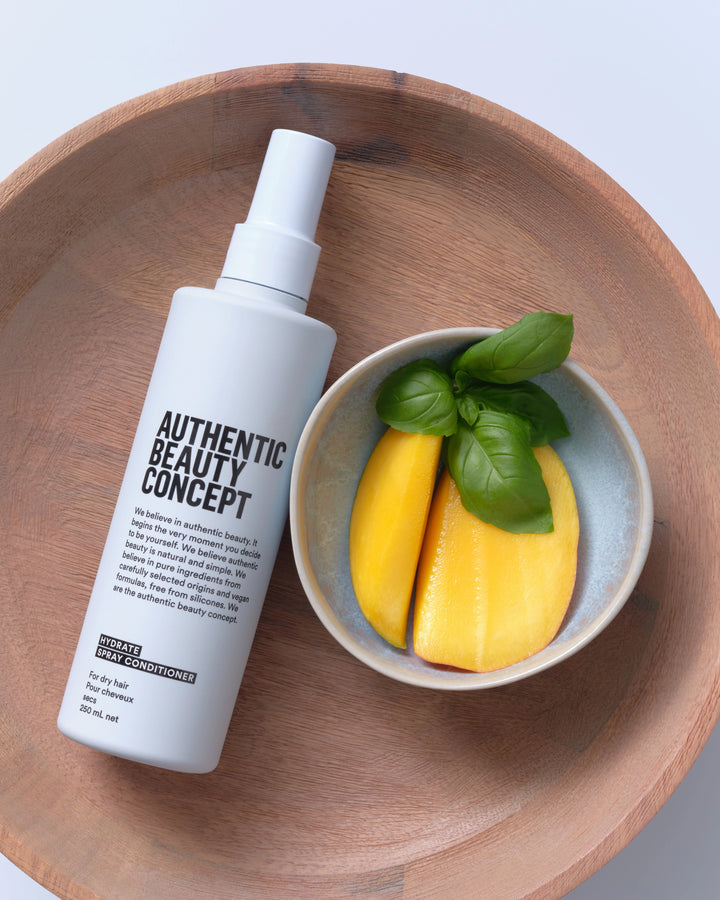 Authentic Beauty Concept Hydrate Spray Conditioner